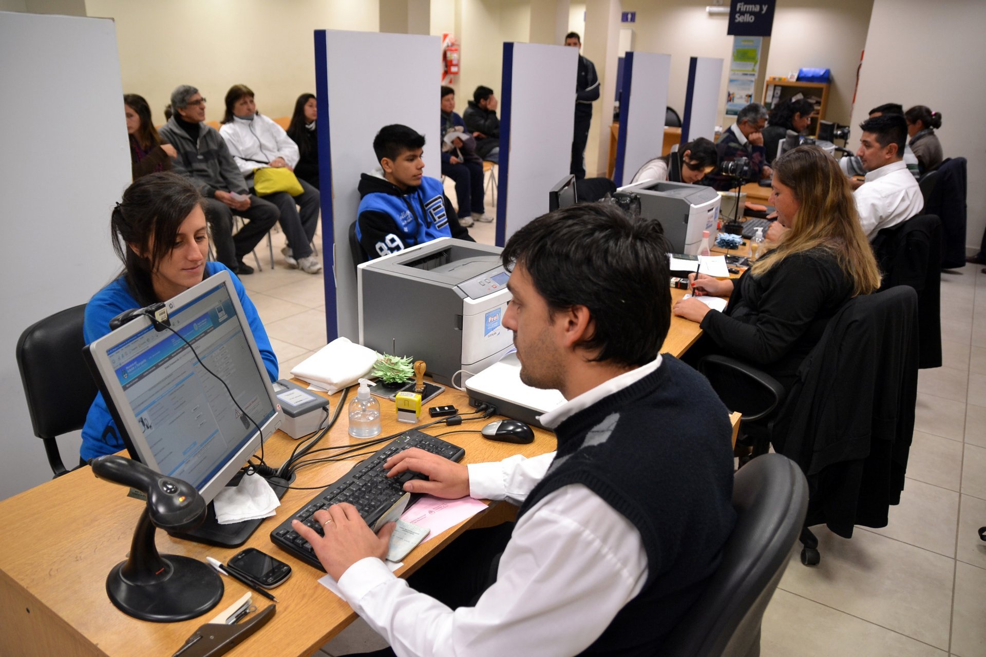 Primer aumento de 2018: a partir de mañana sacar el DNI será más caro