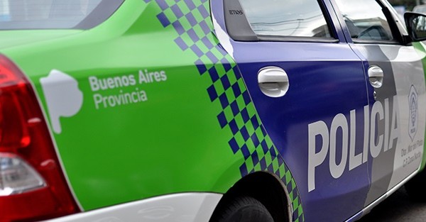 Roban equipo de música la noche de Año Nuevo