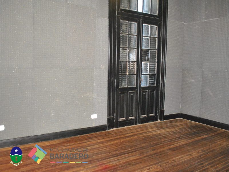 En el Centro Cultural construyen una sala de ensayo para músicos locales