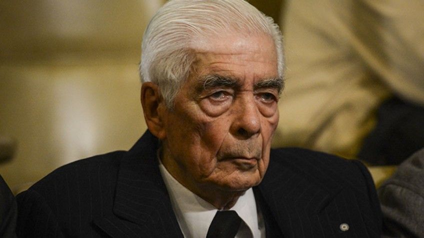 Murió el represor Luciano Benjamín Menéndez