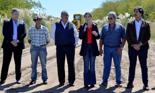 Anuncian medidas para acompañar la producción agropecuaria