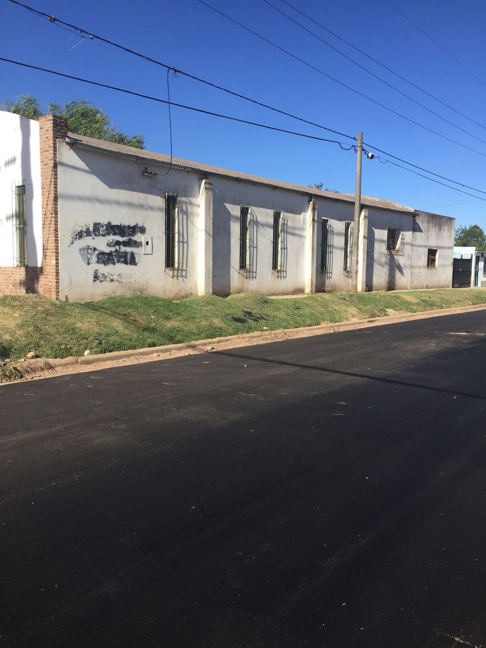 Continua el asfalto en el barrio Bernabé de San Martín