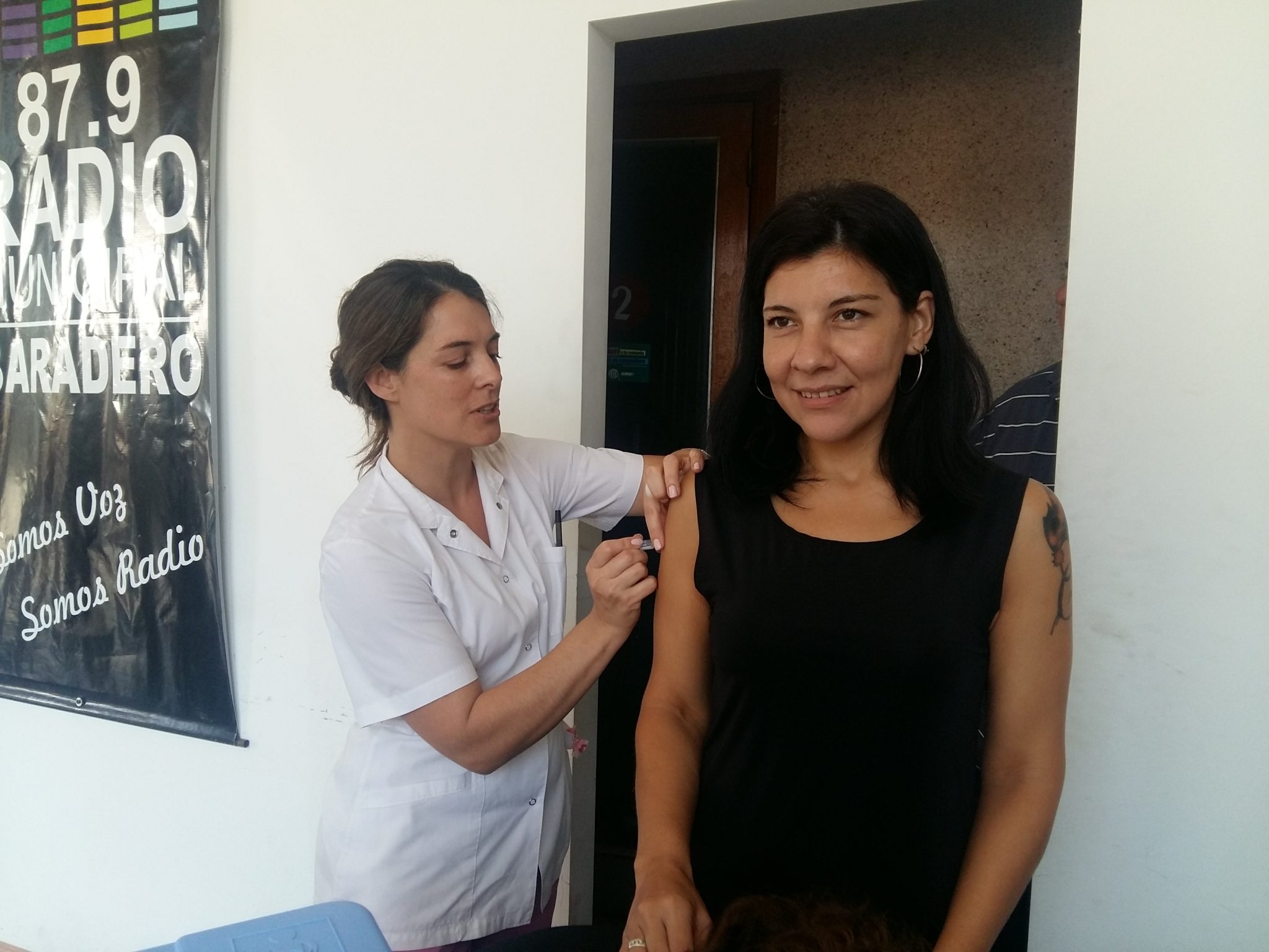 Atención Primaria de la Salud colocó vacunas antigripales a empleados municipales