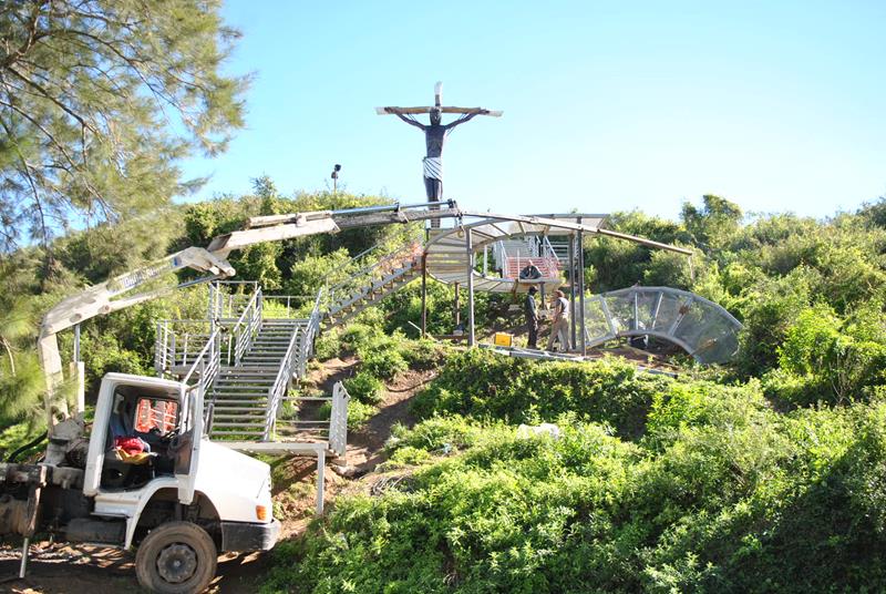 Baradero. Avanza la construcción de la Escalera del Cristo