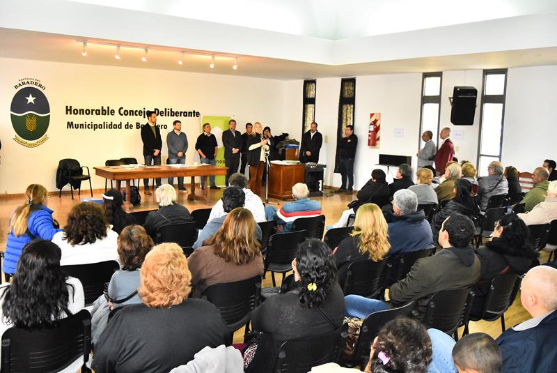 Se entregaron escrituras y se firmaron boletos de compraventa para la escrituración