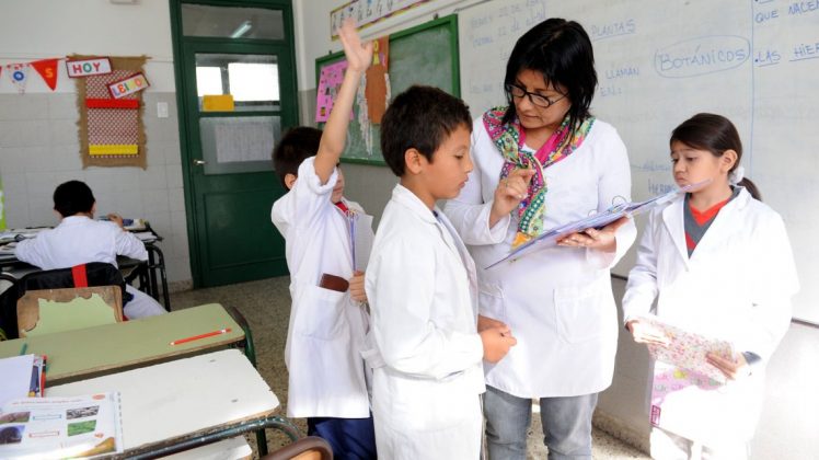 De interés para docentes: Abren inscripción a cursos virtuales  de capacitación para docentes de escuelas técnicas