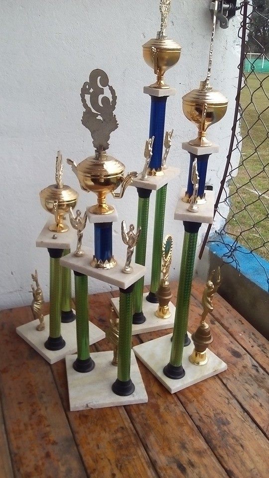 Cuadrangular de fútbol de veteranos.