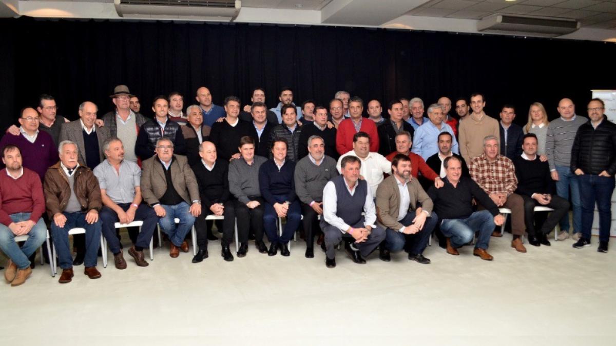 Foro intendentes.Intendentes de Cambiemos apuntaron contra el kirchnerismo por «instalar que el cambio no es posible»