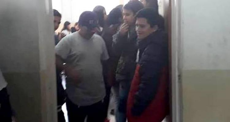 A tres meses del femicidio de su madre, Emerson fue a visitar a sus excompañeros y en agosto vuelve al Garrahan