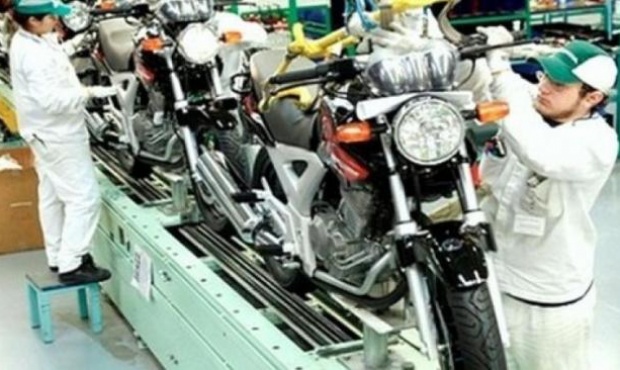 Suspensiones programadas en Honda, Protto y despidos en Ribeiro
