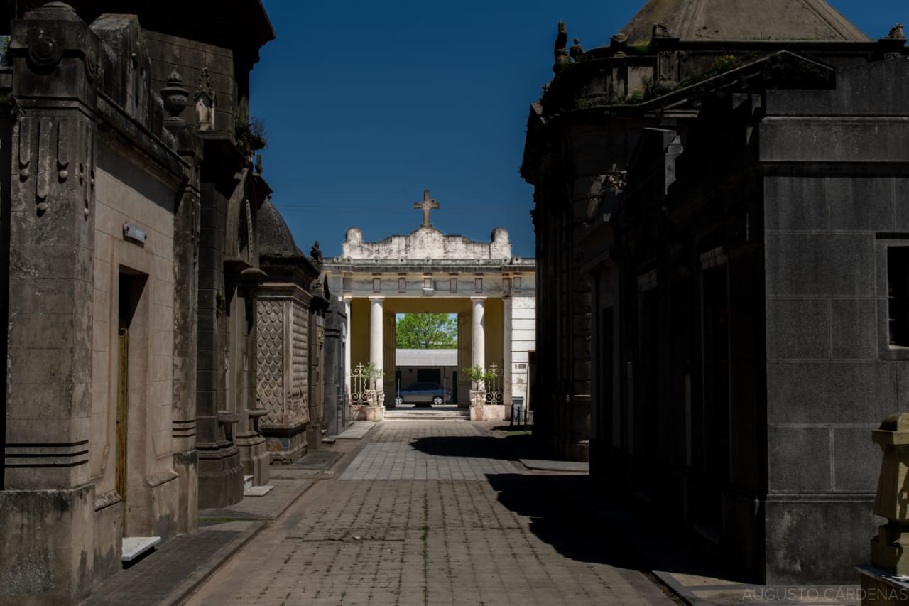 Lugares Nuestros. El Cementerio. Su historia.