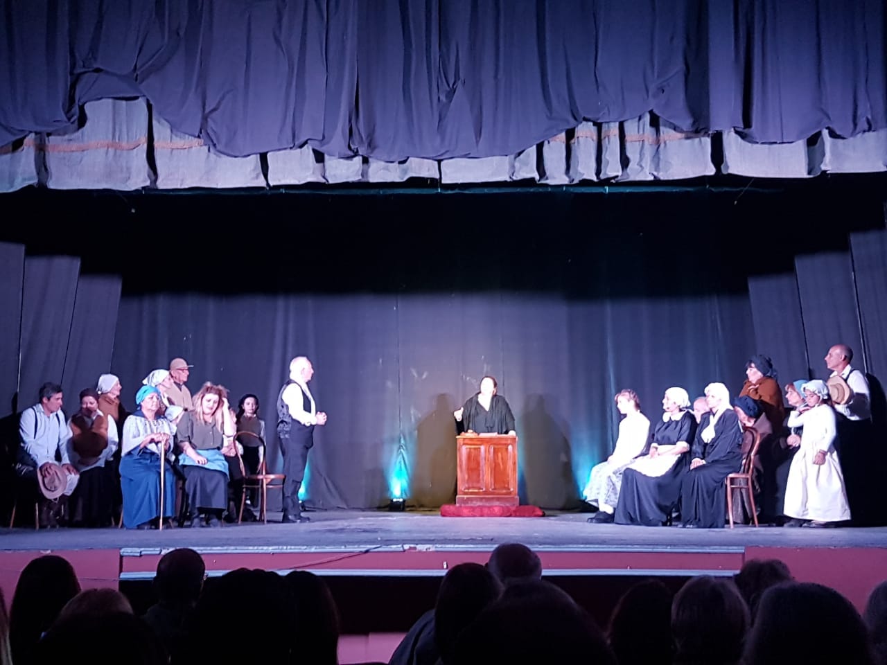 Este sábado Grupo Sueños presenta «Las brujas de Salem» en el Teatro colón