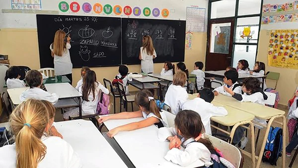 Cambia la forma de enseñar matemática: cómo es el nuevo método que presentó Macri