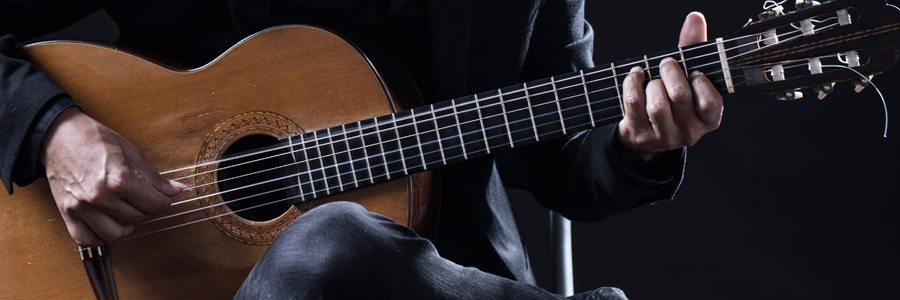 Miércoles 10 de octubre. Baradero. 24° Festival Guitarras del Mundo. Daniel Gómez (Argentina) y Katrin Endrikat (Alemania) Salón Centro Cultural.