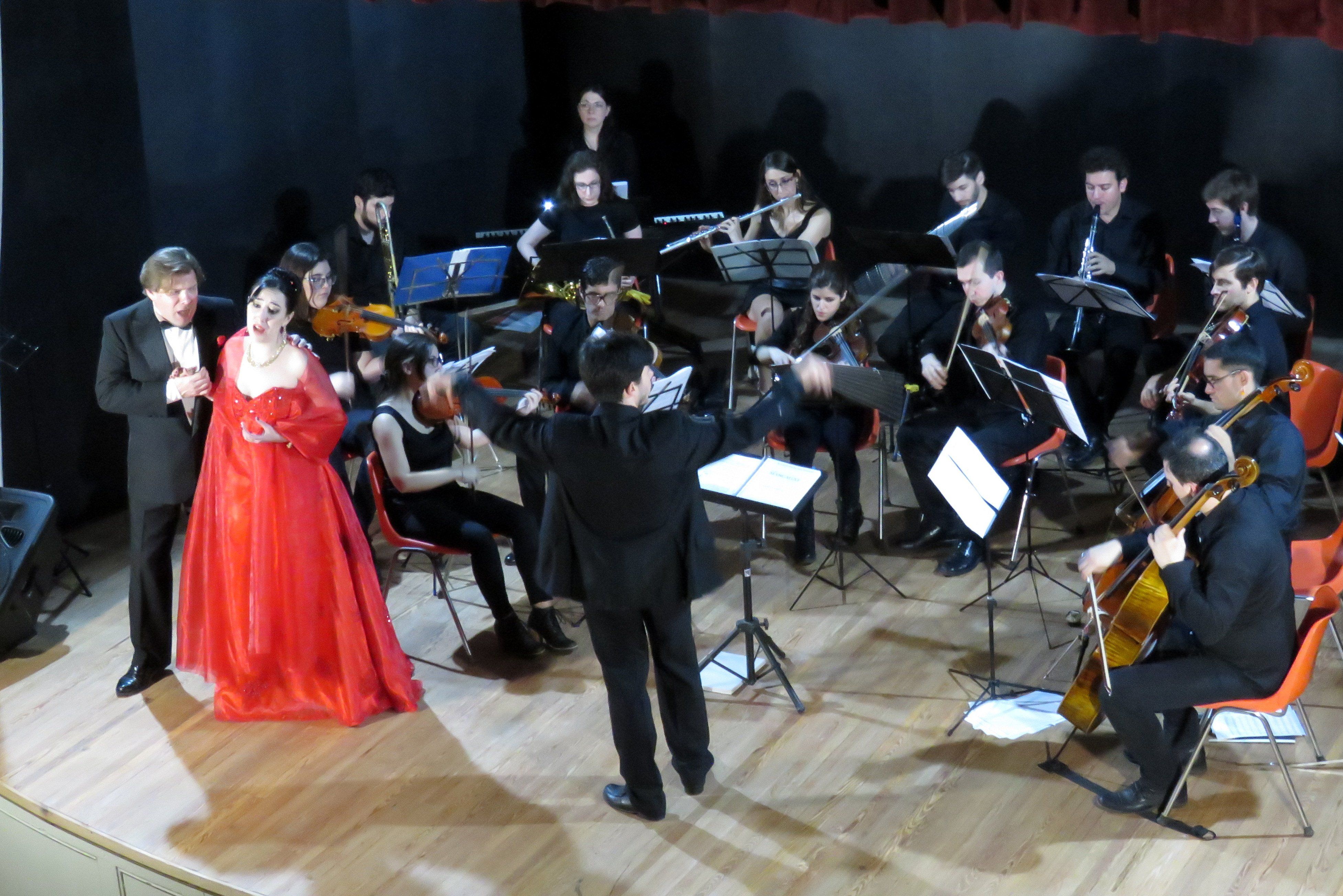 Lírica de primer nivel en la noche de gala de Casa Suiza