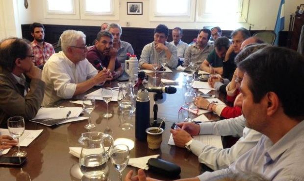 Editores periodísticos advierten que proyecto de Cambiemos hará desaparecer a los diarios locales