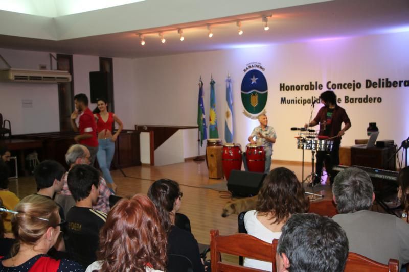 Música en el Concejo: «La Noche fue Carnaval»