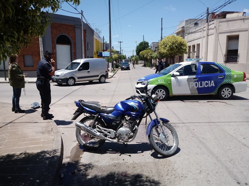 Hace Instantes: Accidente en Darragueira y Laprida