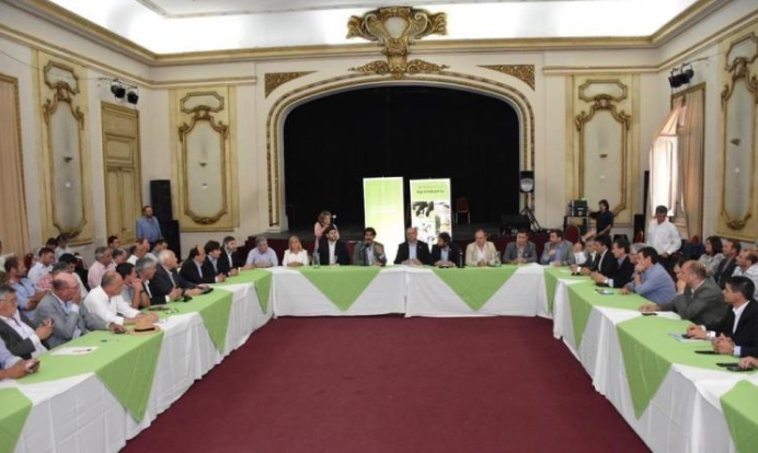 Baradero firmó convenio de adhesión con Agroindustria para la implementación del CUT de autogestión de guías de ganado