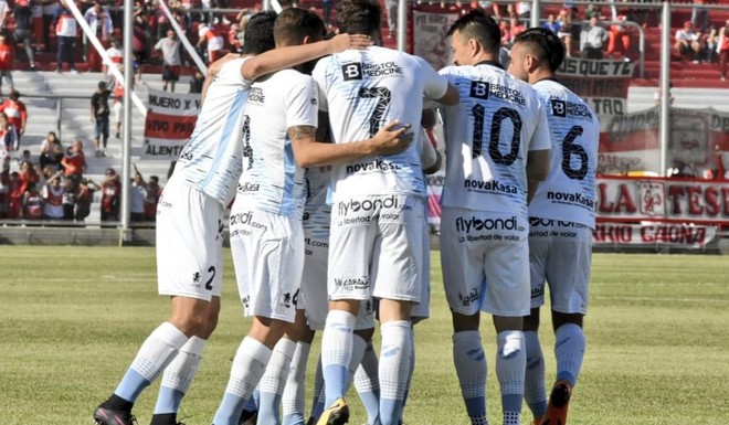 Baradero en el diario Olé: Pretemporada Celeste