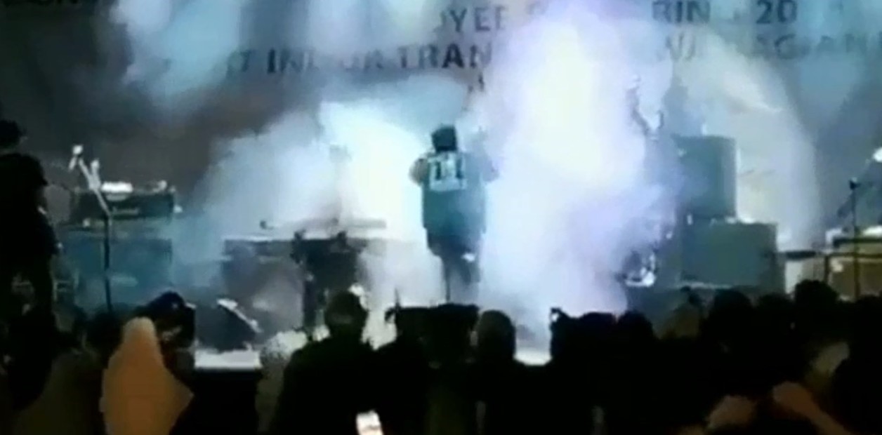 Un tsunami arrasó un recital en Indonesia