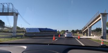 Un camión derrumbó un puente en la ruta 2 y hubo demoras camino a la Costa