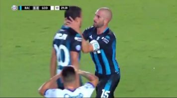 Lo que nació del apasionado beso entre Lisandro López y Darío Cvitanich