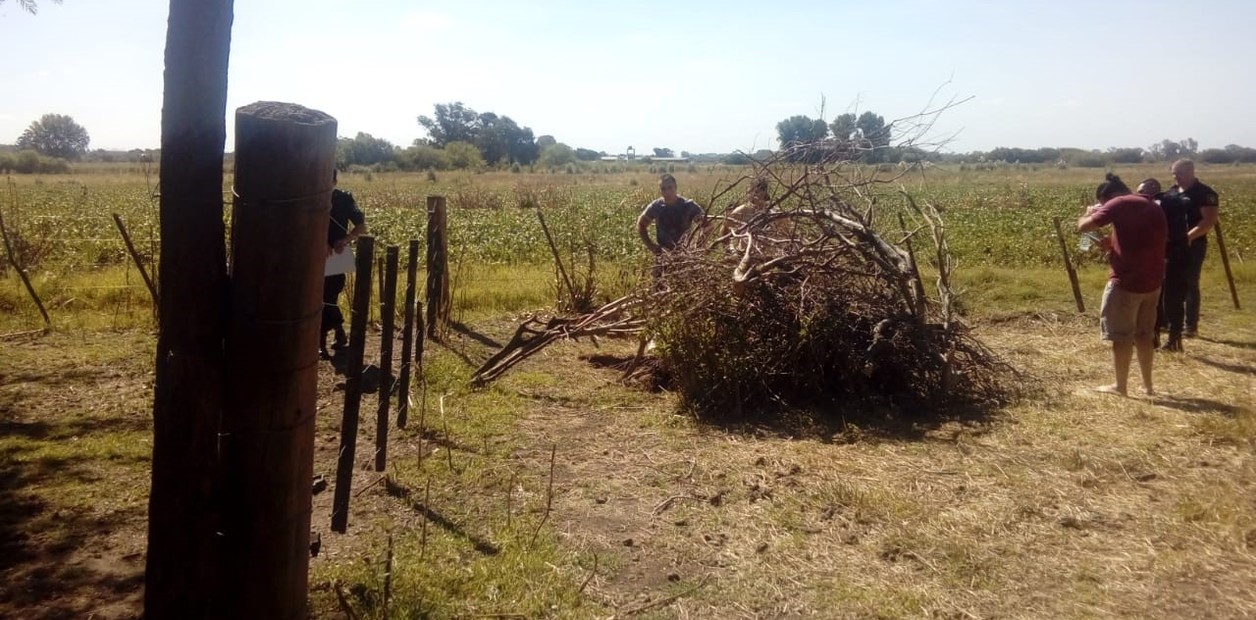 Nuevo caso de femicidio: la mató con un hacha, la ocultó en un campo y se entregó a la Policía
