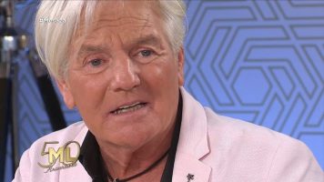 17 minutos al borde de la muerte, hits imbatibles, quiebra millonaria y grandes romances: la increíble vida de Sergio Denis