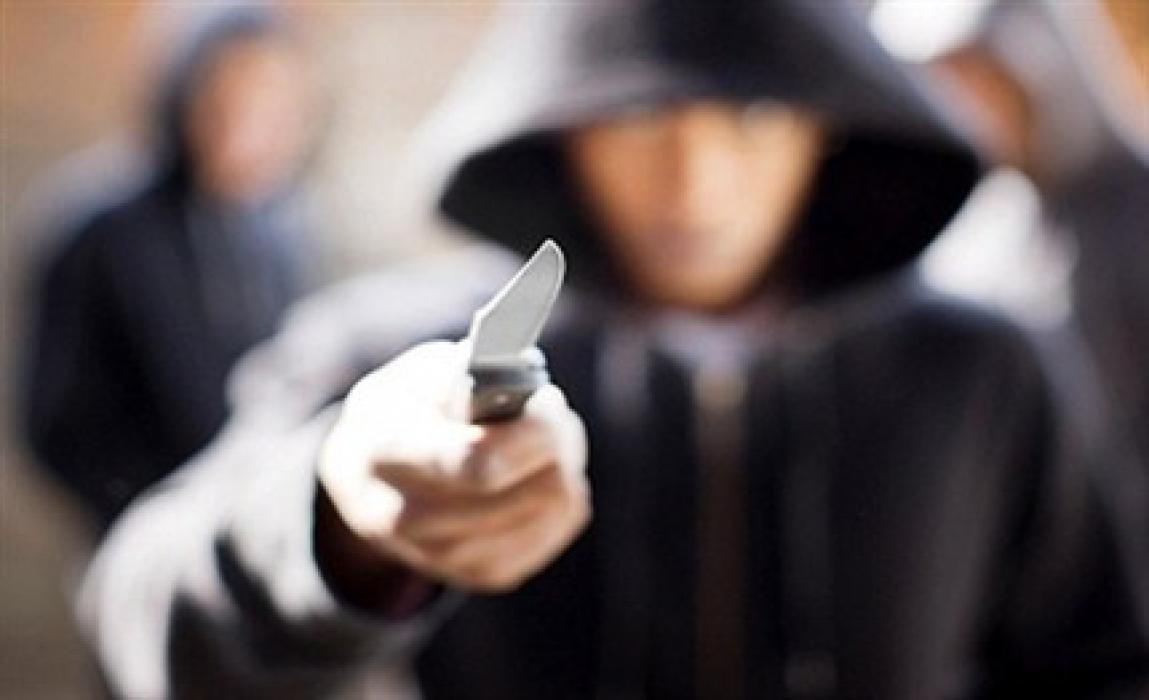 Policiales: Robaron amenazando con un arma blanca