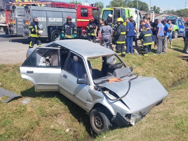 San Pedro: Tres personas resultaron heridas tras despiste en la Ruta 1001
