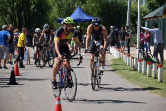 Deportes: El triatlón short fue el atractivo del domingo