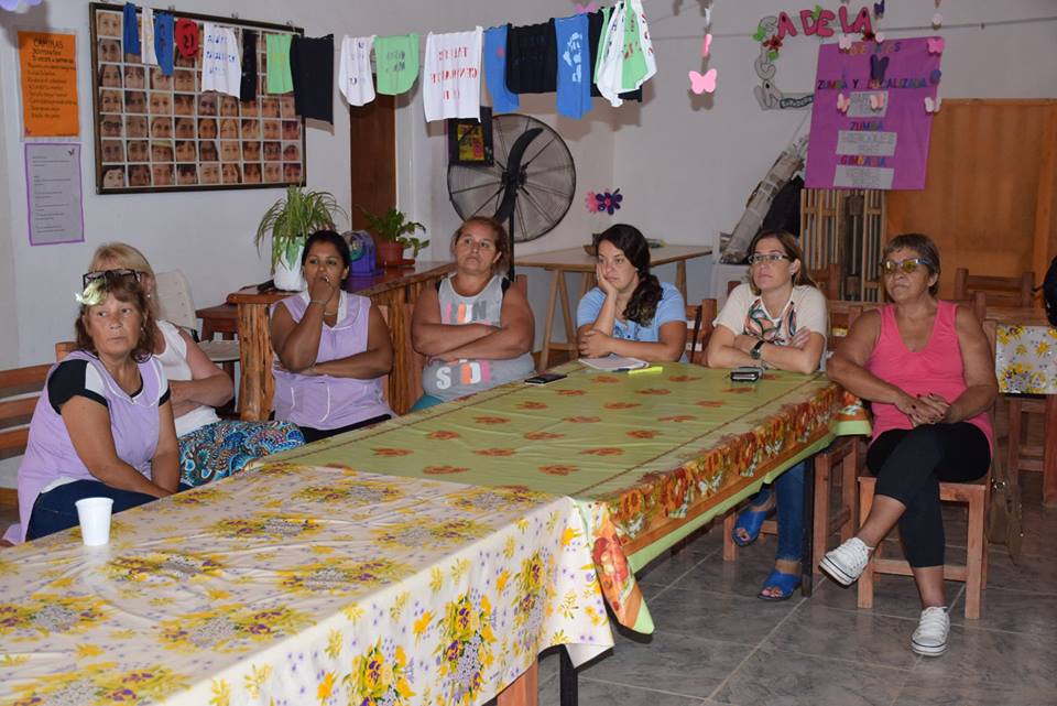 Casa de la Mujer: Debate sobre violencia de género