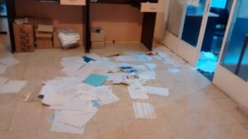 Policiales: Ingresan a la delegación de IOMA y revolvieron todo
