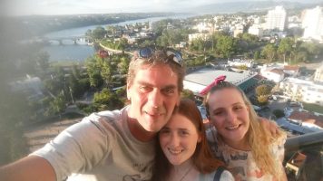 Acusaron a su papá de abuso cuando eran niñas y la Justicia lo condenó: hoy aseguran que fueron manipuladas por su mamá