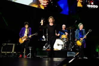 The Rolling Stones suspendió su gira por la salud de Mick Jagger