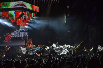 Rock en Baradero: Una multitud en el primer día