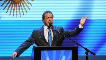 Daniel Scioli se lanzó como candidato presidencial