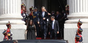 Mauricio Macri pidió paciencia, se cruzó con la oposición y anunció un 46% de aumento en la Asignación Universal por Hijo