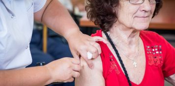 Lanzaron la campaña de vacunación antigripal