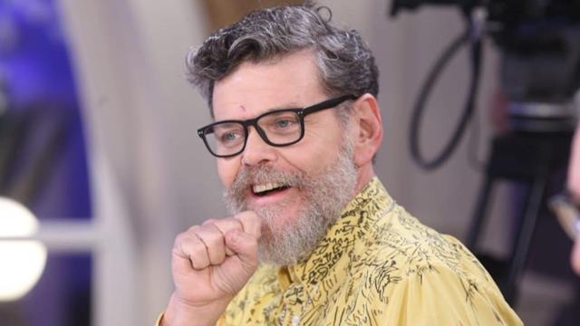 Alfredo Casero anunció que se va del país