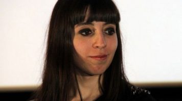 La Justicia ratifica la fecha de vuelta de Florencia Kirchner y pide que entregue la historia clínica