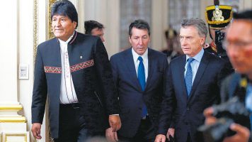 Gas y salud, dos temas para seguir negociando