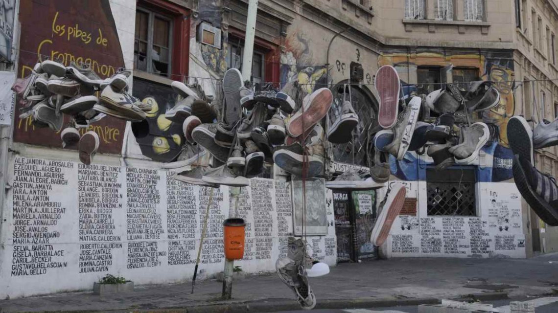 Cómo es el nuevo Cromañón: paredes pintadas y el retiro de la escenografía de Callejeros y las pertenencias de las víctimas