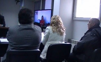 Estafaron a un joven con retraso madurativo, le sacaron 12 casas y ahora van a juicio