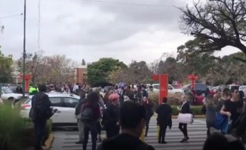 Evacuaron el shopping Unicenter por una amenaza de bomba
