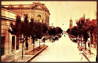 El Centro  –  por Hugo Pezzini