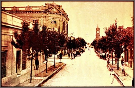 El Centro  –  por Hugo Pezzini