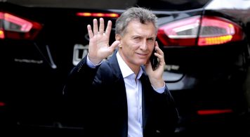 Botella al mar: Macri también convoca a Cristina