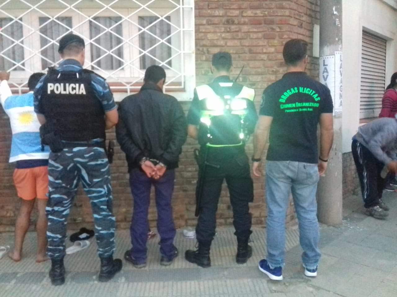 Siguen los operativos policiales